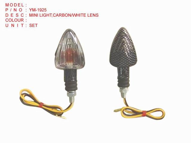 YM-1925_ MINI LIGHT CARBON'WHITE LENS 'SHARK' 