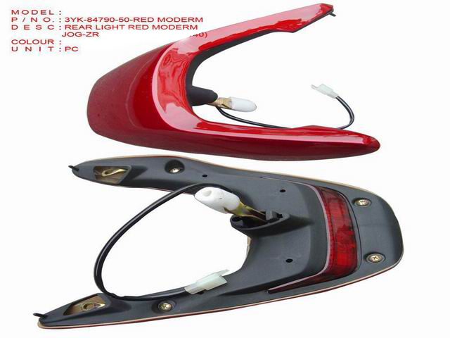 3YK-84790-50-RED MODERM REAR LIGHT RED MODERM