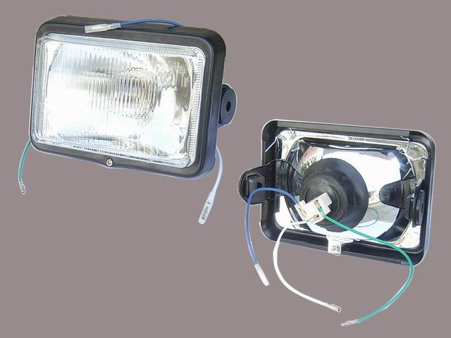 18G-84110-00_HEAD LAMP ASSY SINGLE LIGHT, DT125LC